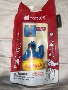 Tonies Sesame Street Cookie Monster Tonie - Blue & Yellow